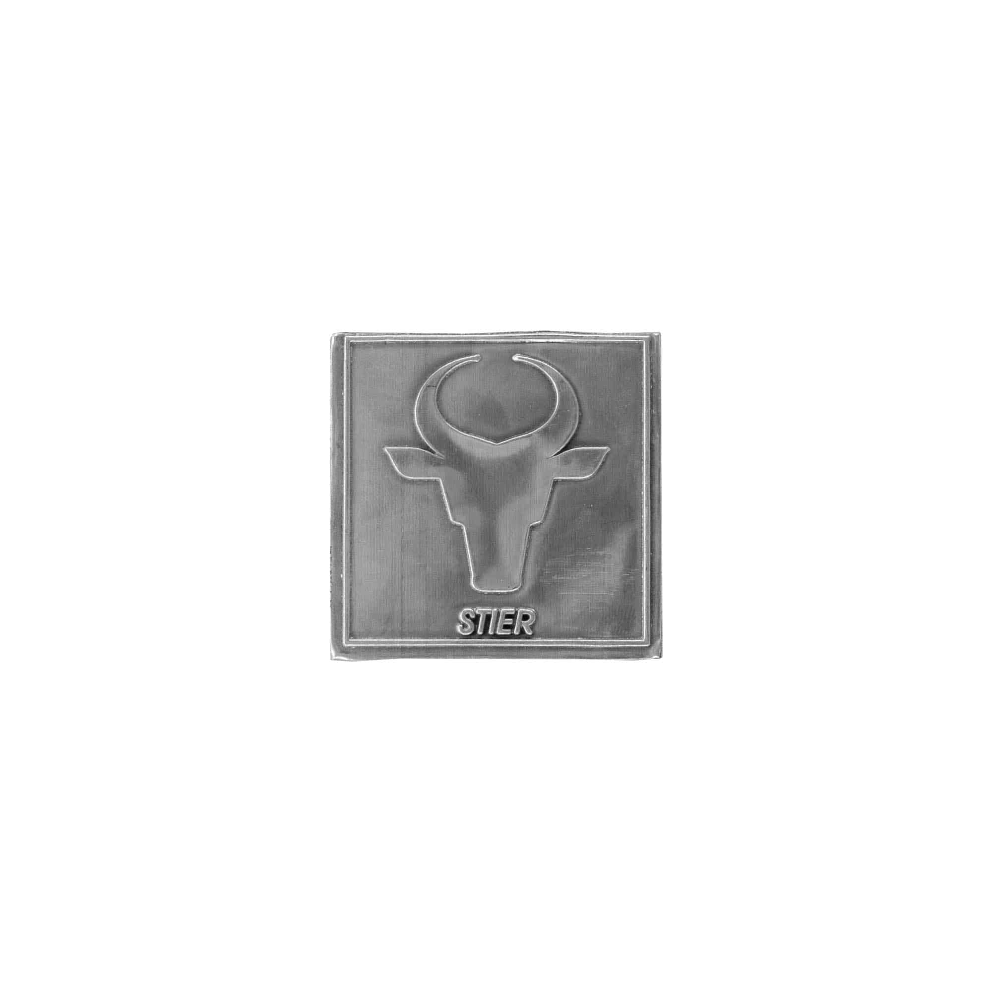 Tennetikett 'Oxen', kvadratisk, metall, silver Tennetikett 'Oxen', kvadratisk, metall, silver