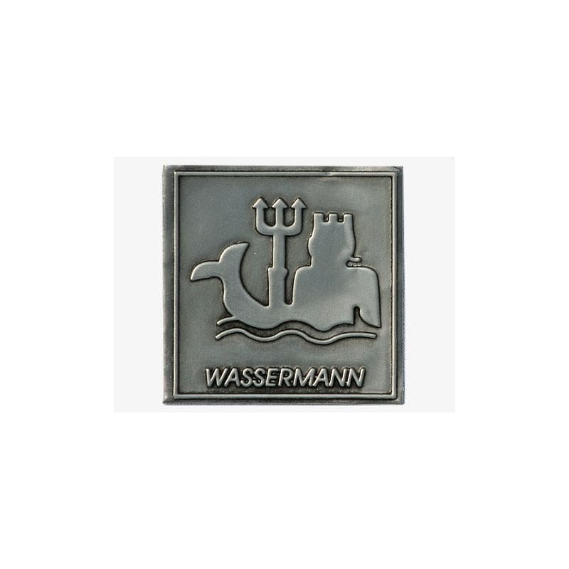 Tennetikett 'Wassermann', kvadratisk, metall, silver